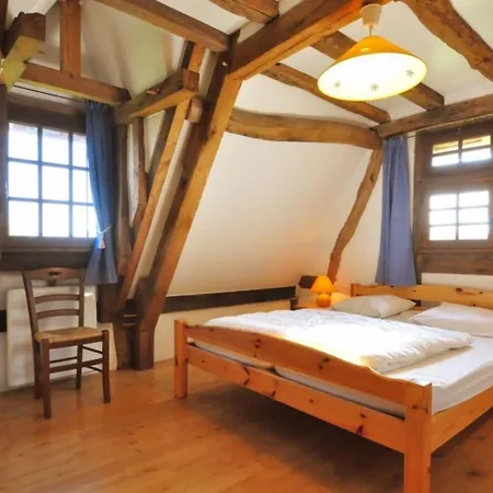 Vintage Holiday In With Spacious Garden Offranville